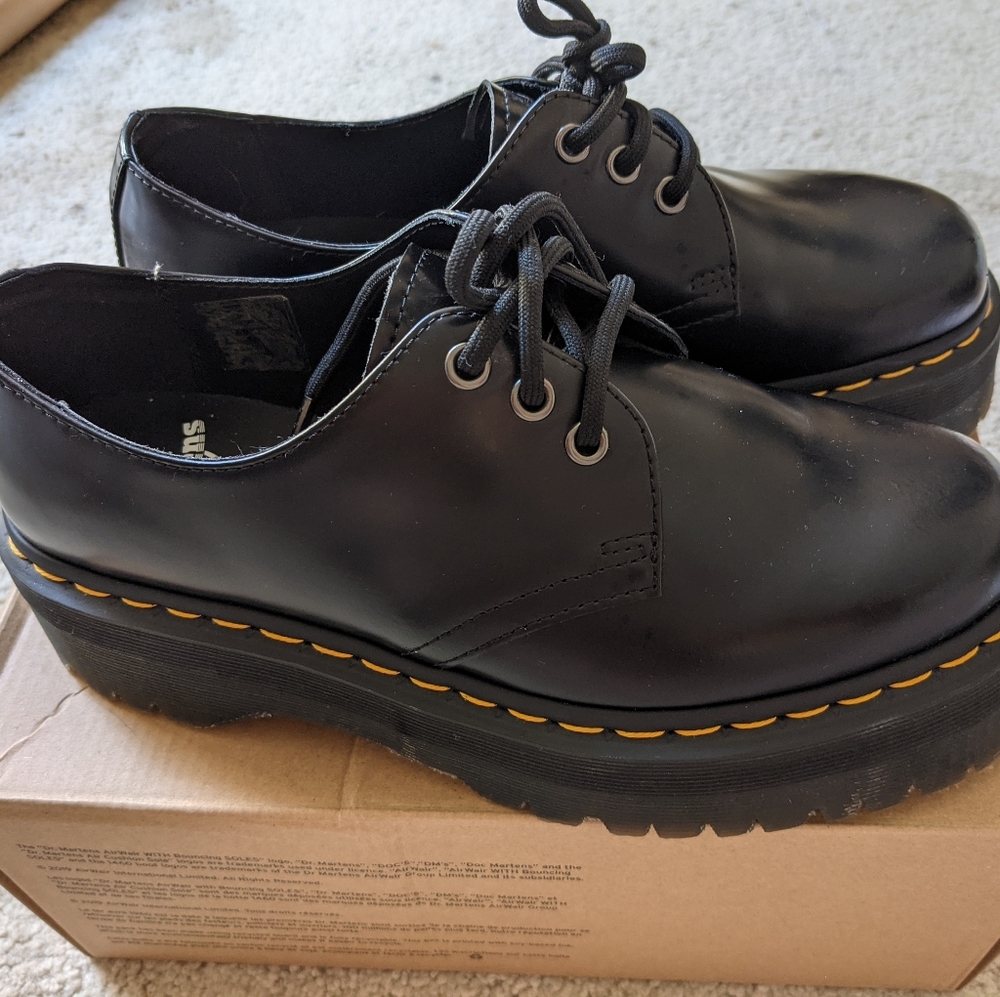 Dr. Martens 1461 Quad Size 8